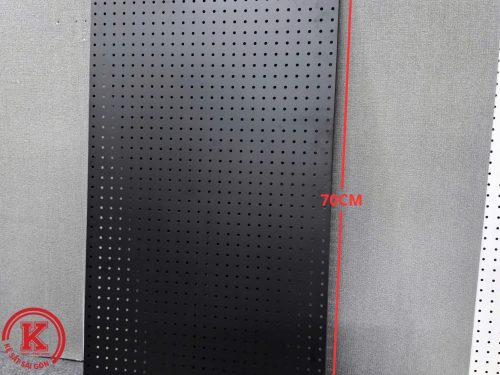 Tấm tôn lỗ 70cm x 50cm - Đen
