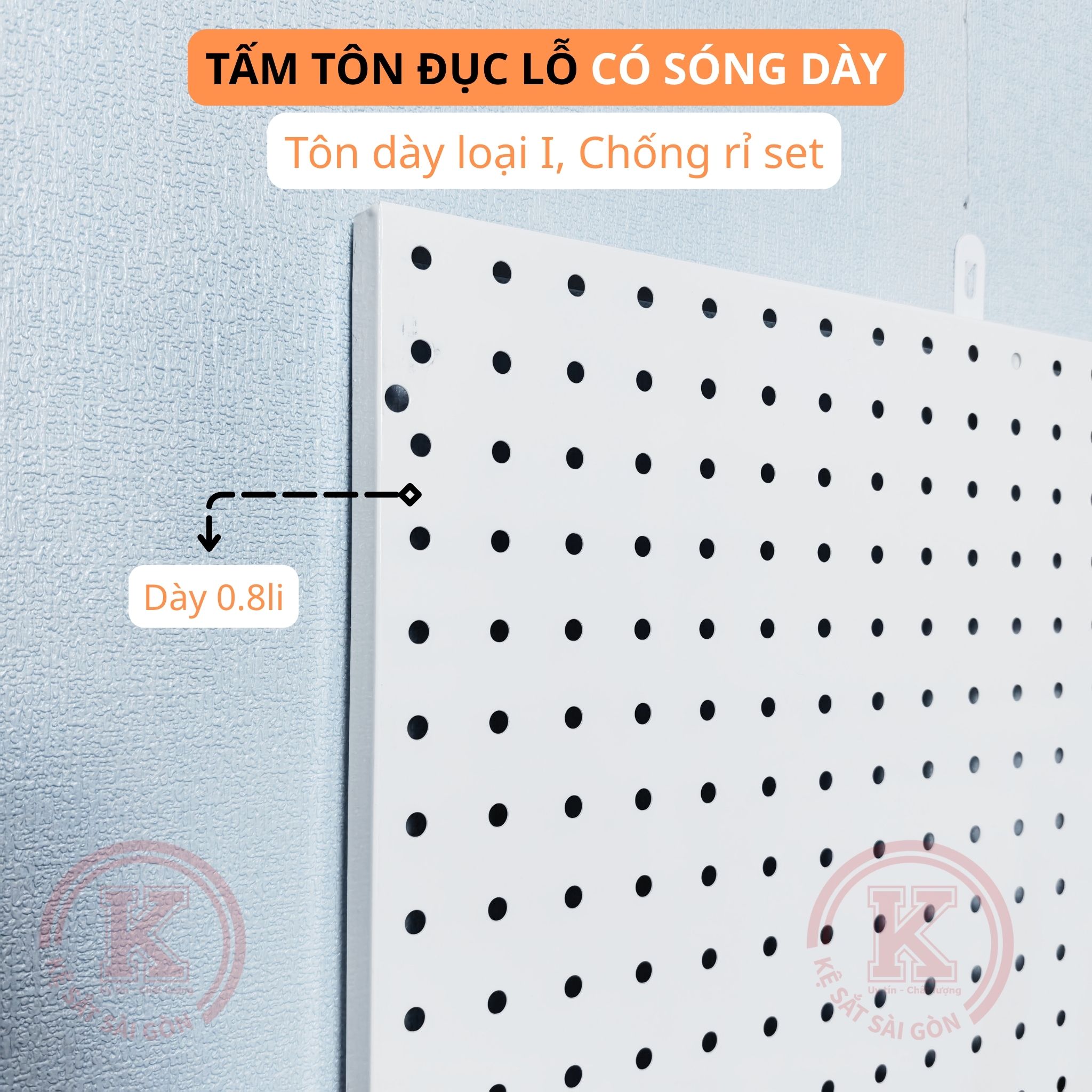 tam-ton-duc-lo-gan-tuong-goc-vuong-co-song-day-04