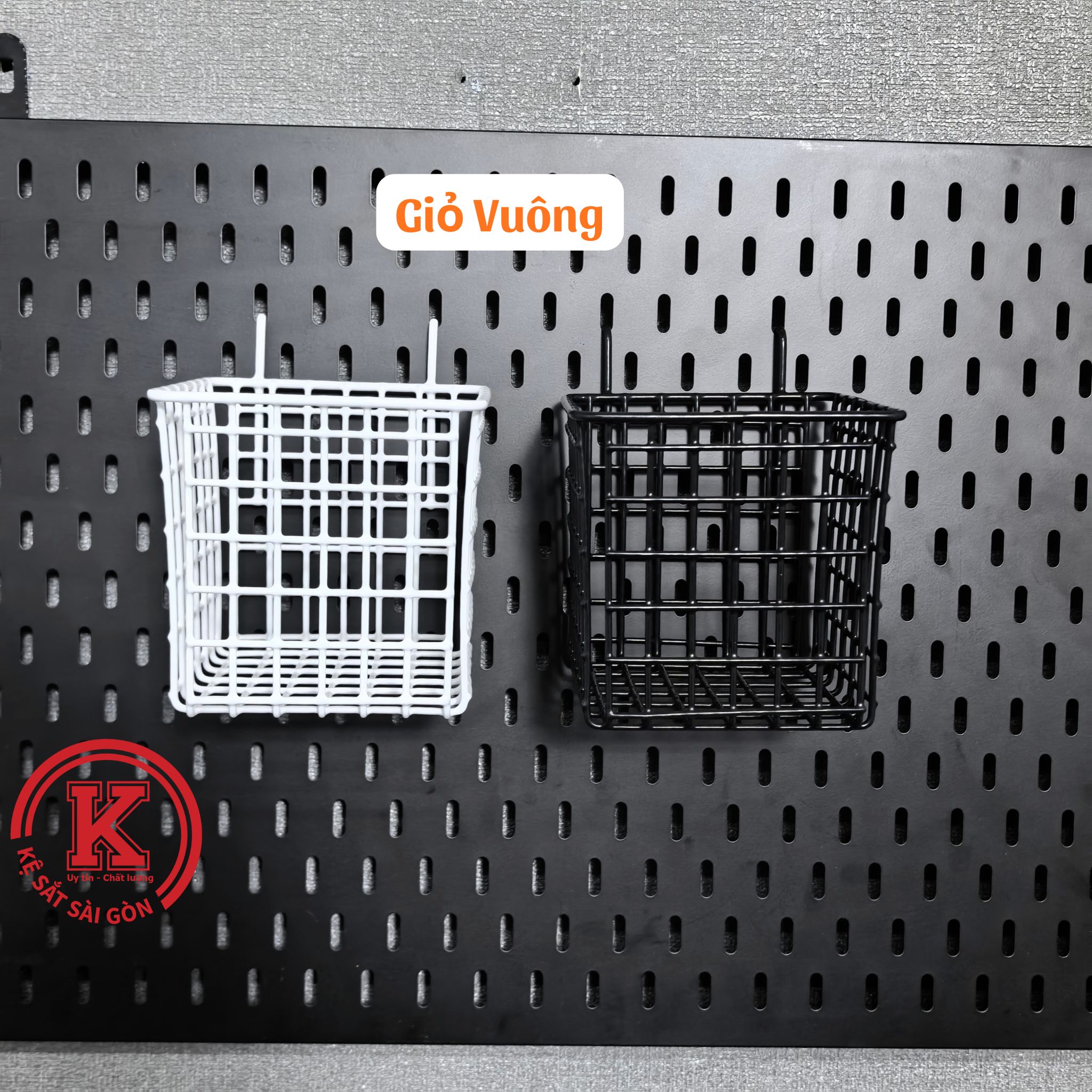 Giỏ cài khung lưới và pegboard lỗ dọc