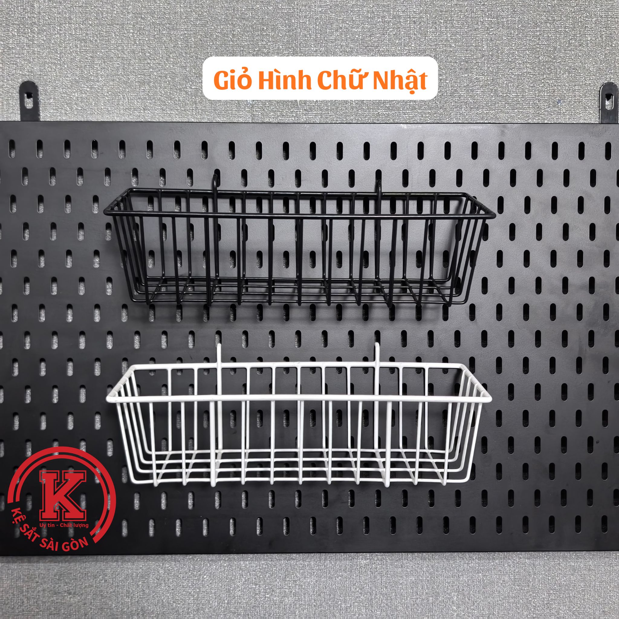 Giỏ cài khung lưới và pegboard lỗ dọc