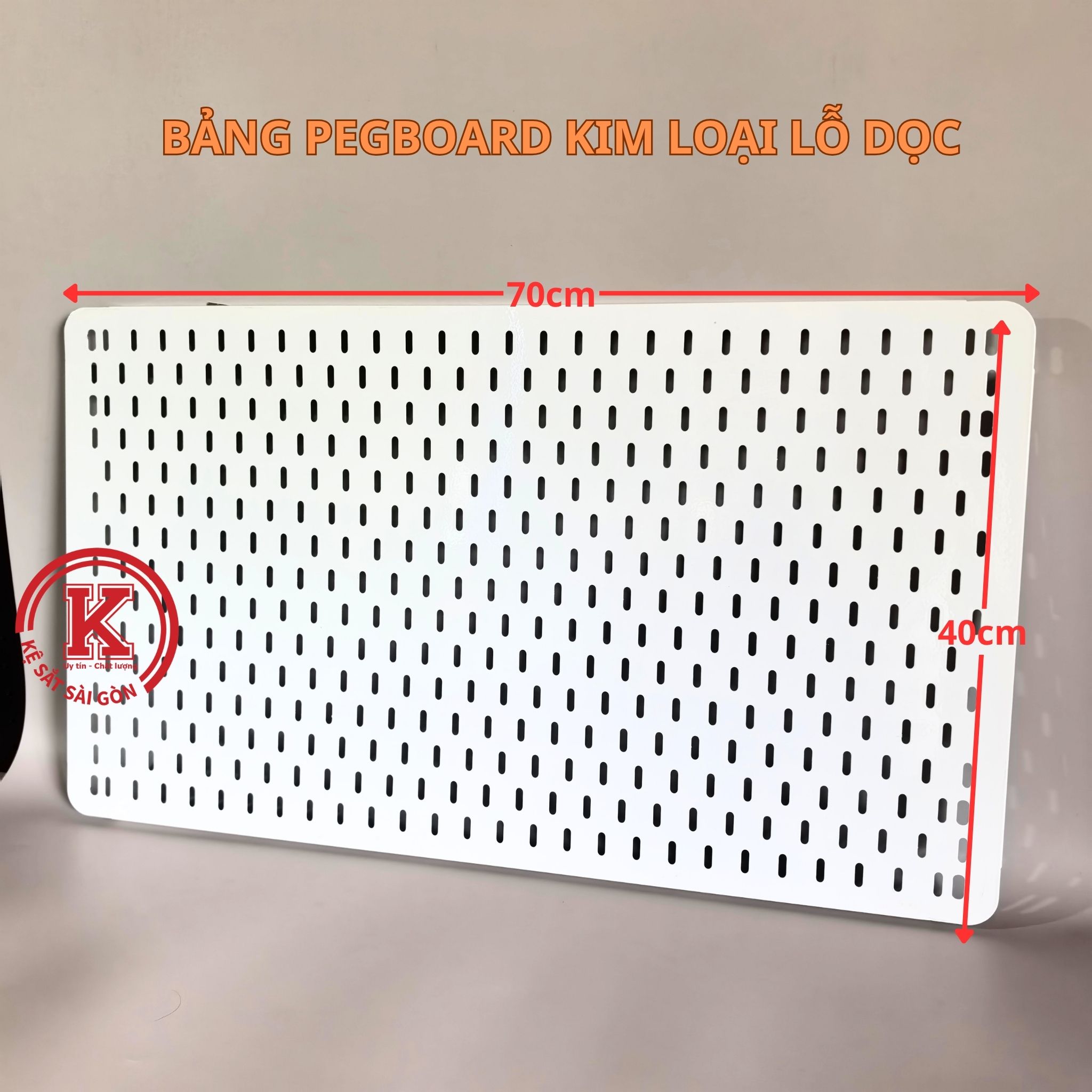 Bảng pegboard lỗ dọc