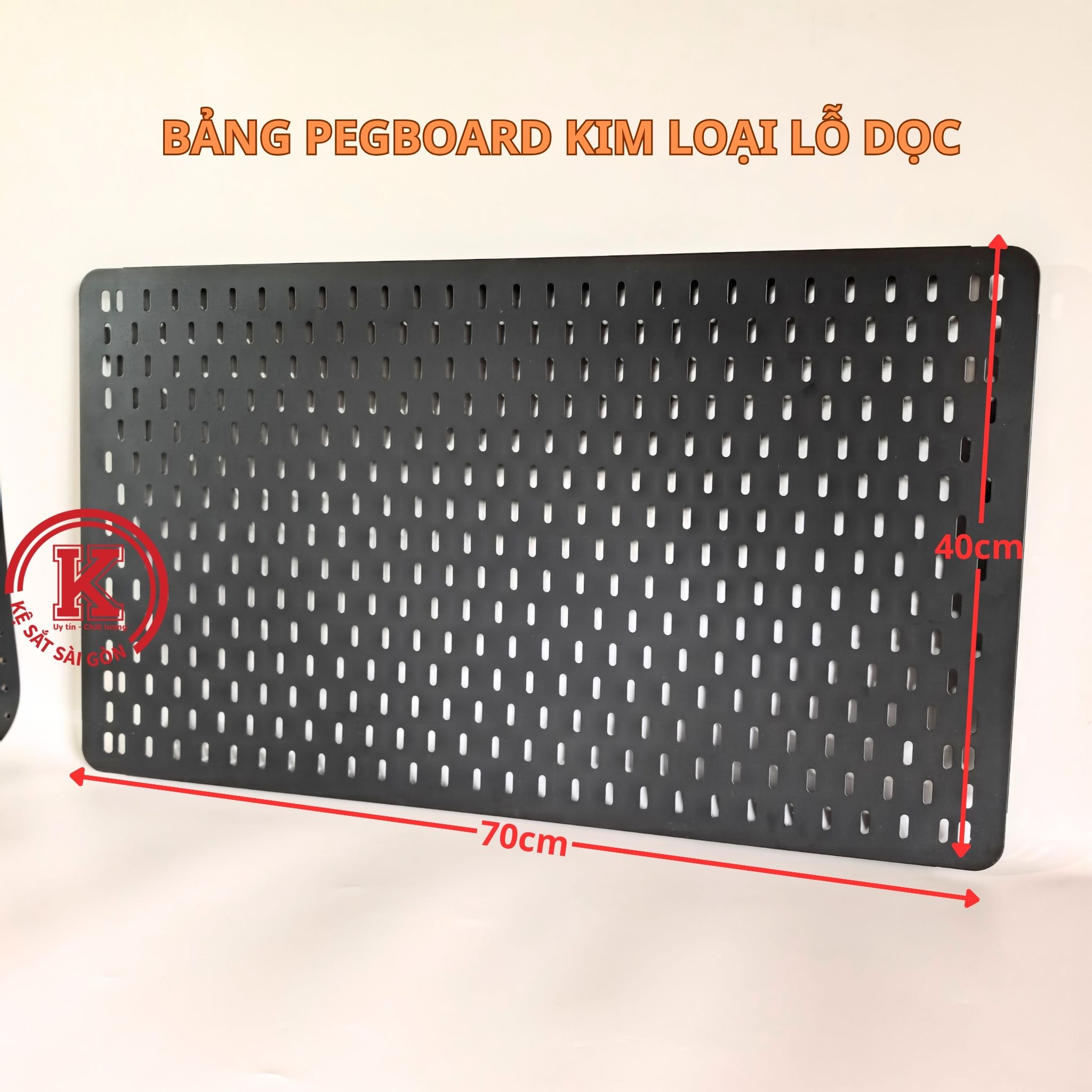 Bảng pegboard lỗ dọc